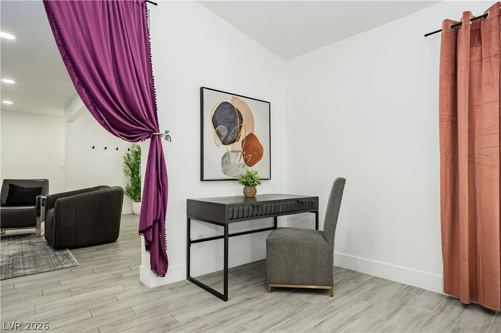 1913 Birch, Las Vegas, NV 89102