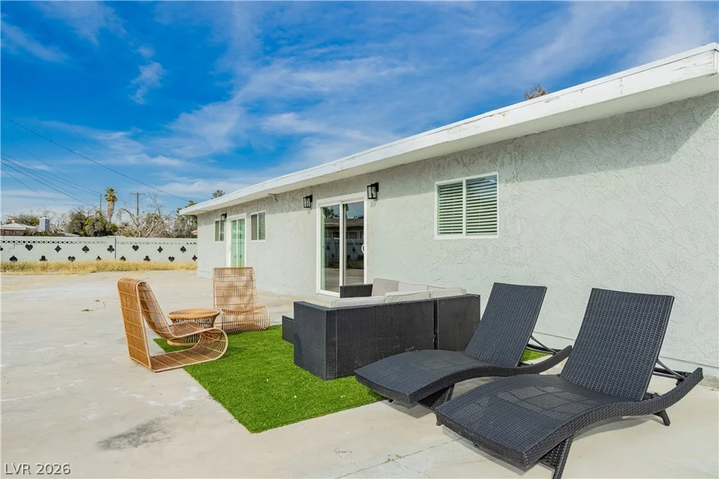 1913 Birch, Las Vegas, NV 89102