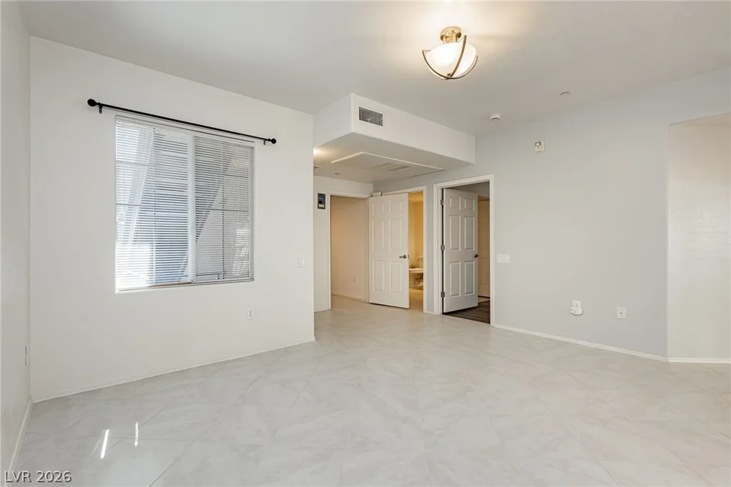6868 Sky Pointe, Las Vegas, NV 89131