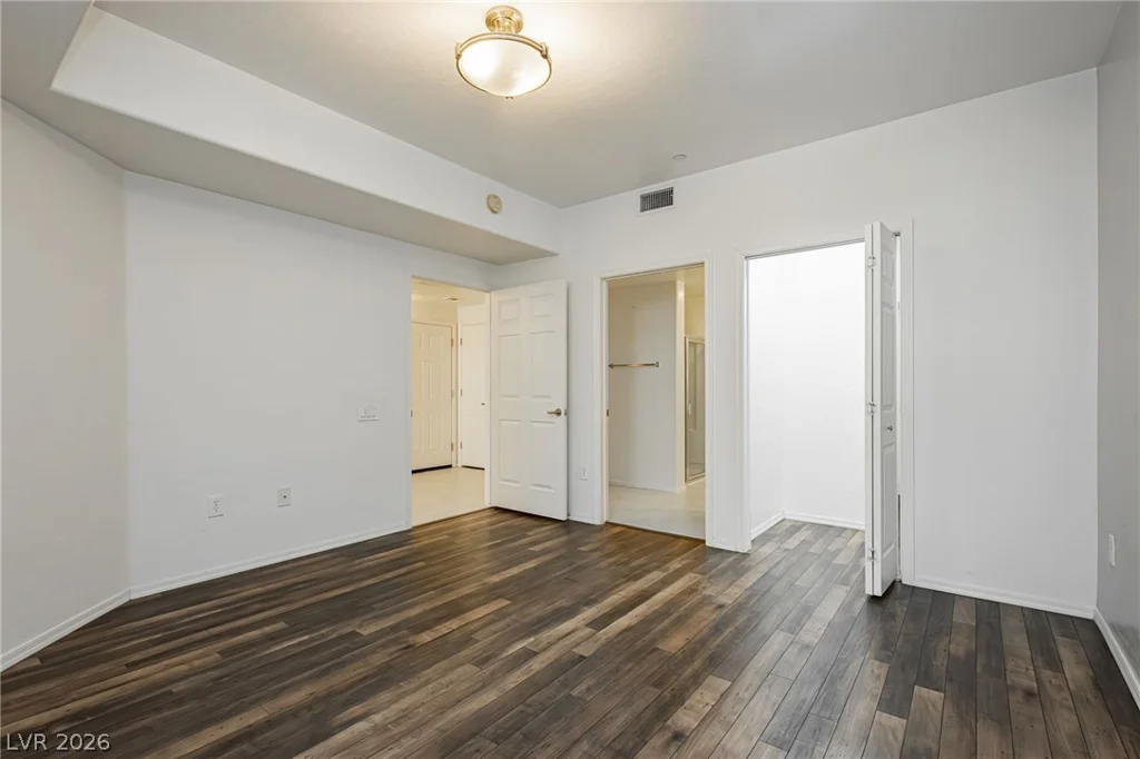 6868 Sky Pointe, Las Vegas, NV 89131
