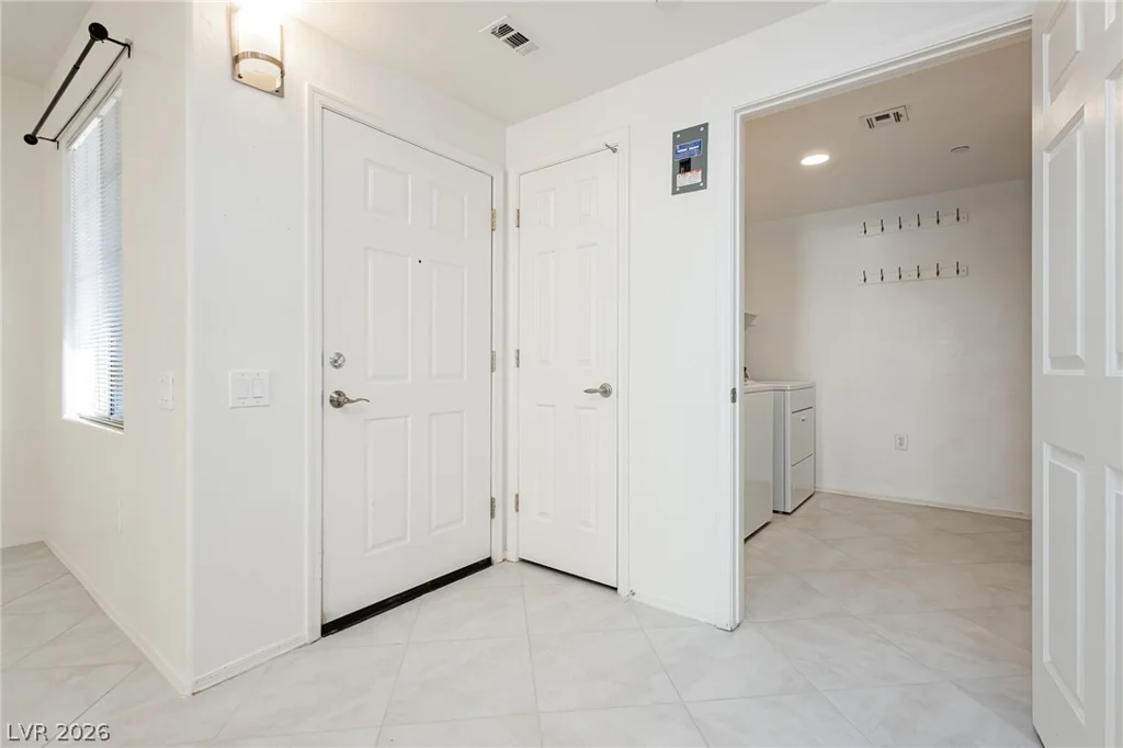 6868 Sky Pointe, Las Vegas, NV 89131