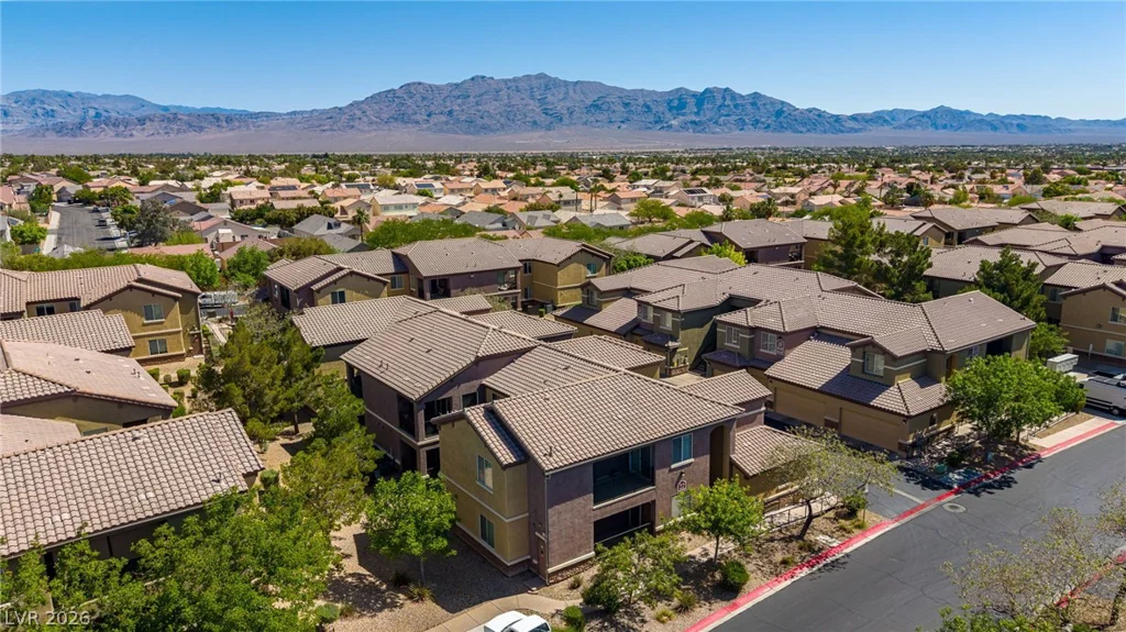 6868 Sky Pointe, Las Vegas, NV 89131