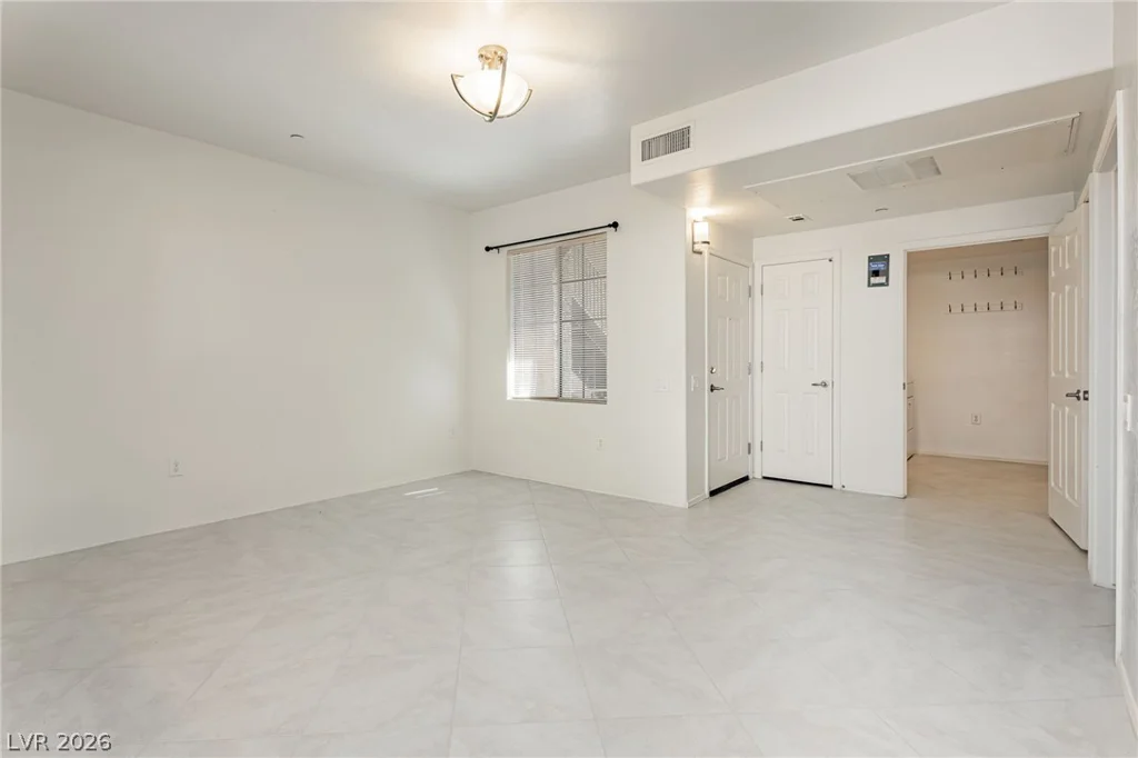 6868 Sky Pointe, Las Vegas, NV 89131