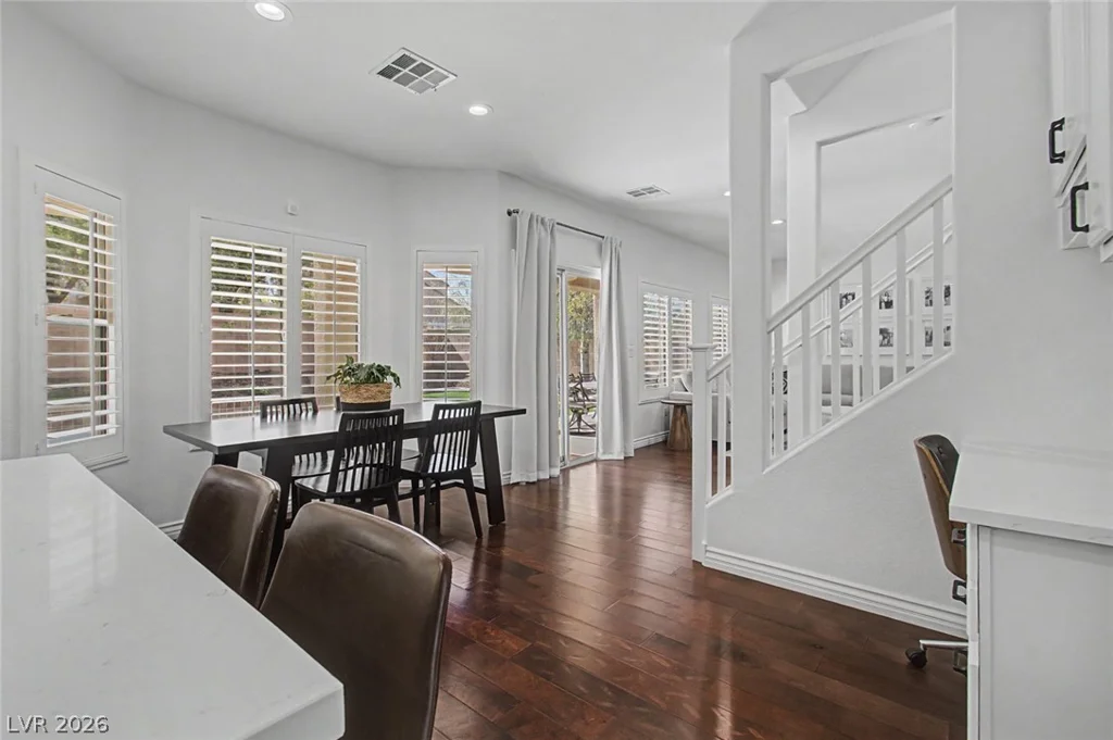 8153 Waltons Mill, Las Vegas, NV 89131