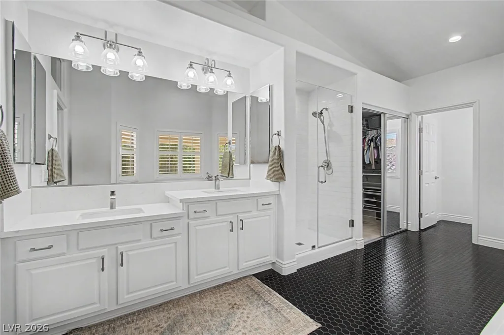 8153 Waltons Mill, Las Vegas, NV 89131