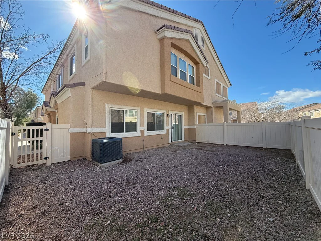 1069 Slate Crossing, Henderson, NV 89002