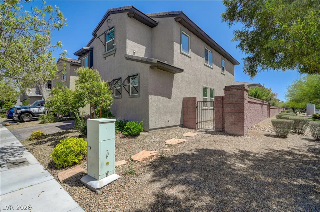 2087 Johnstown, North Las Vegas, NV 89081