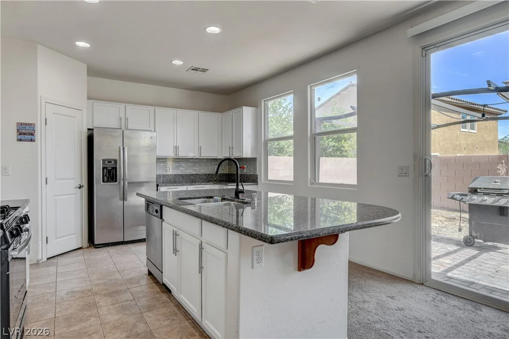 2087 Johnstown, North Las Vegas, NV 89081