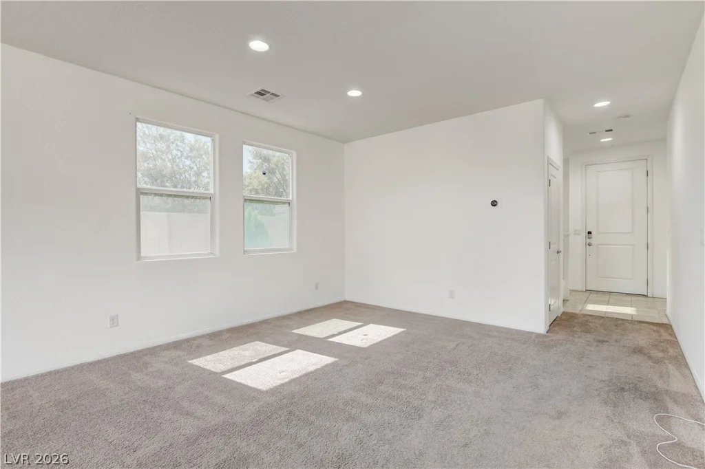 2087 Johnstown, North Las Vegas, NV 89081
