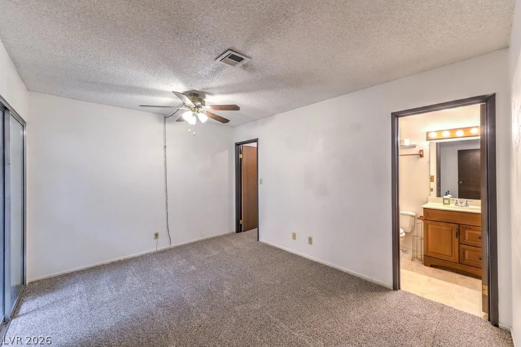 425 Lamb, Las Vegas, NV 89110