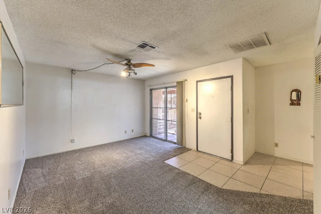 425 Lamb, Las Vegas, NV 89110