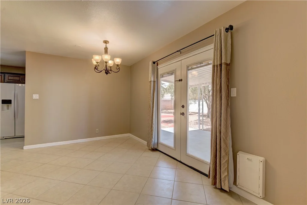 3896 Acapulco, Las Vegas, NV 89121