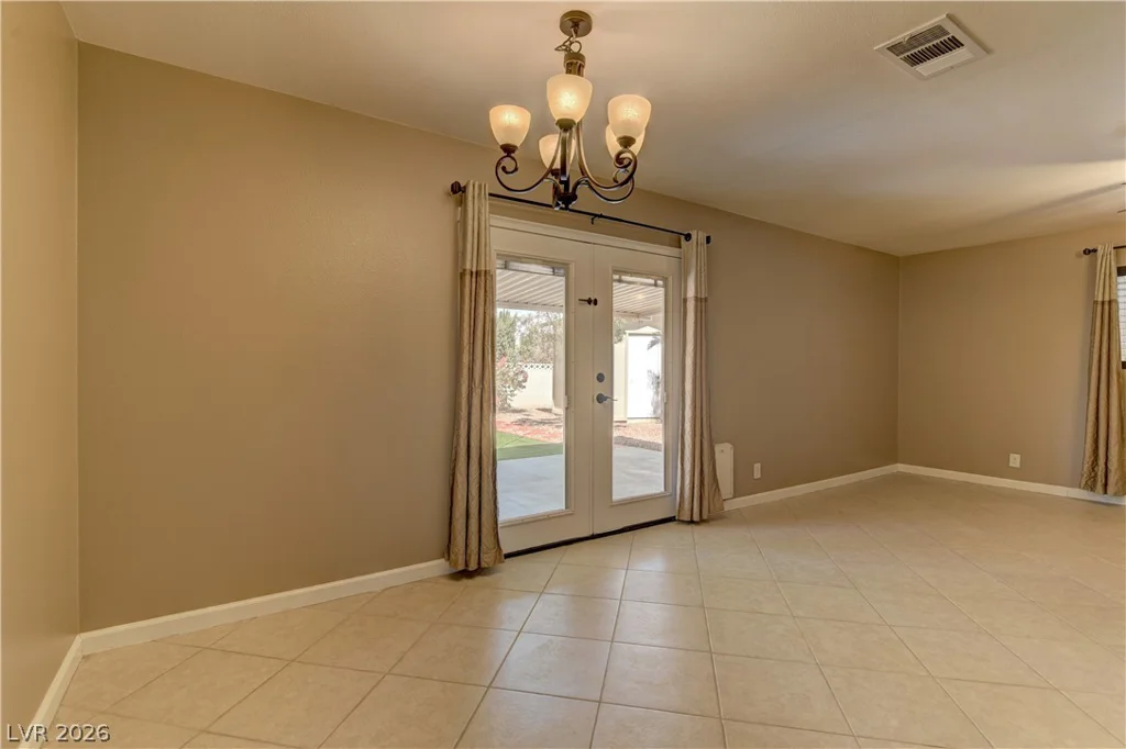 3896 Acapulco, Las Vegas, NV 89121