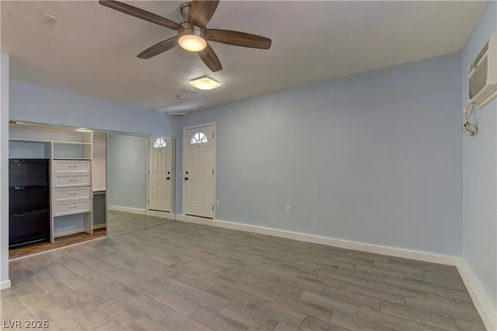3896 Acapulco, Las Vegas, NV 89121