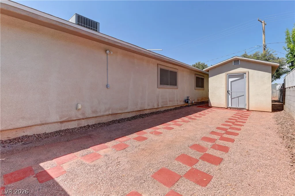 3896 Acapulco, Las Vegas, NV 89121
