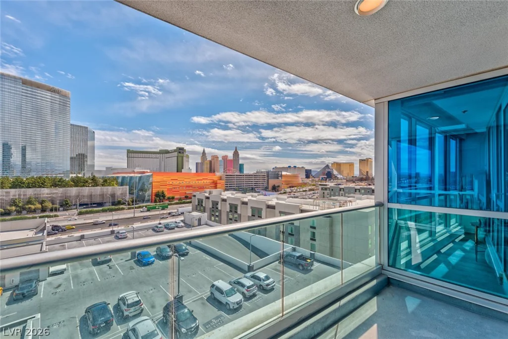 4575 Dean Martin, Las Vegas, NV 89103