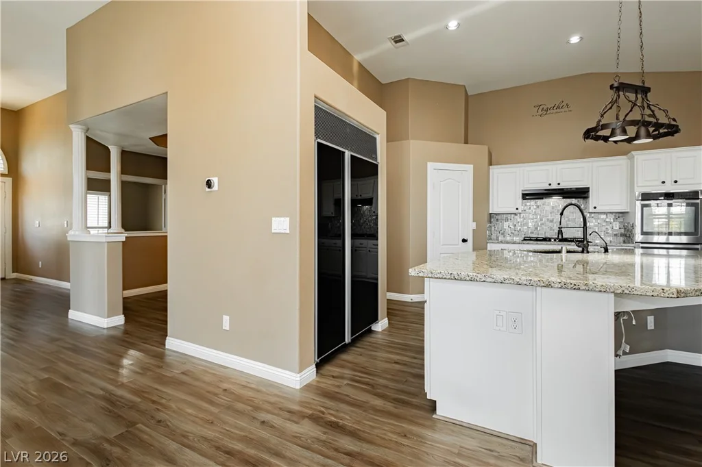5104 Desert Lily, Las Vegas, NV 89130