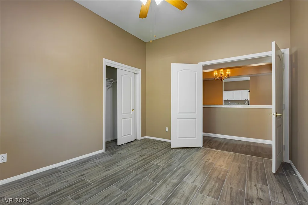 5104 Desert Lily, Las Vegas, NV 89130