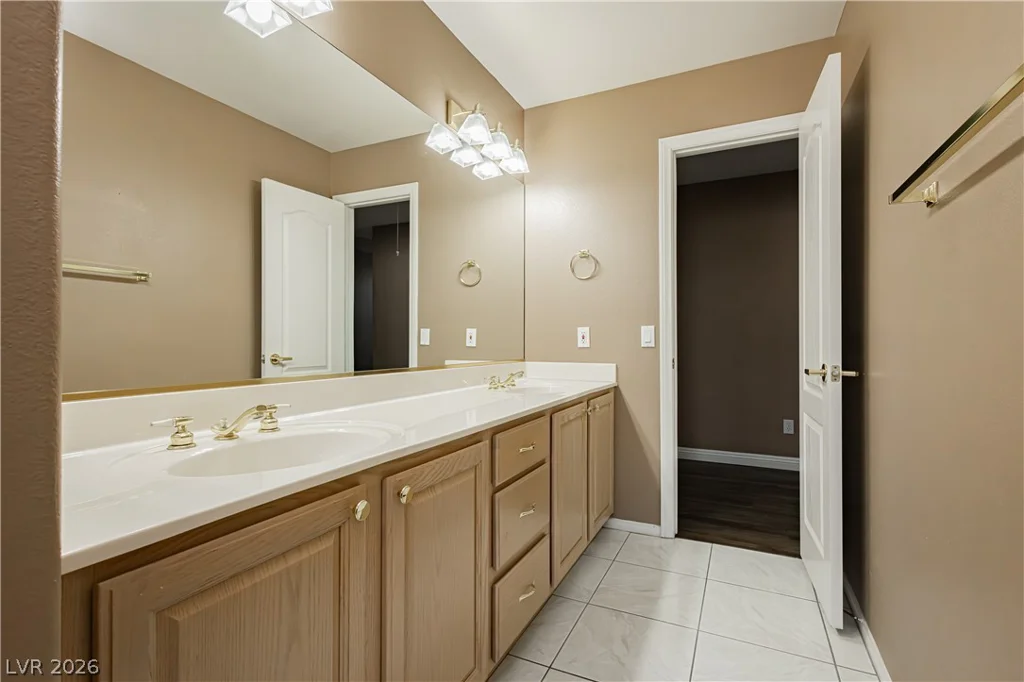 5104 Desert Lily, Las Vegas, NV 89130