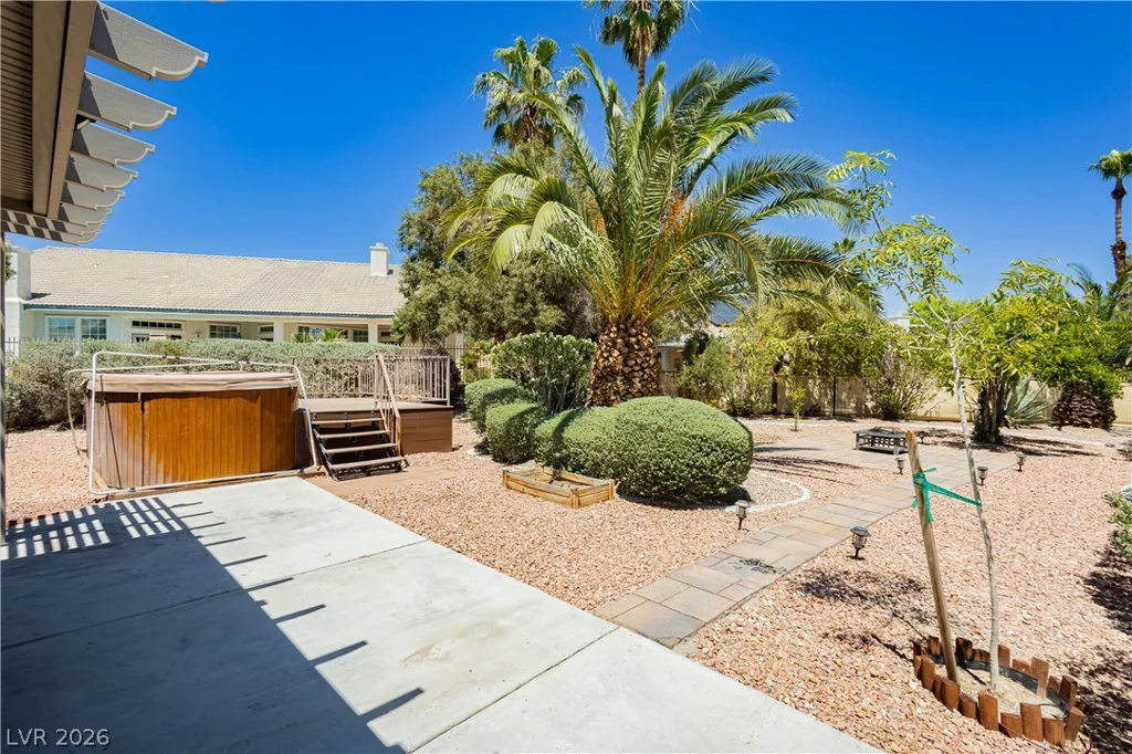 5104 Desert Lily, Las Vegas, NV 89130