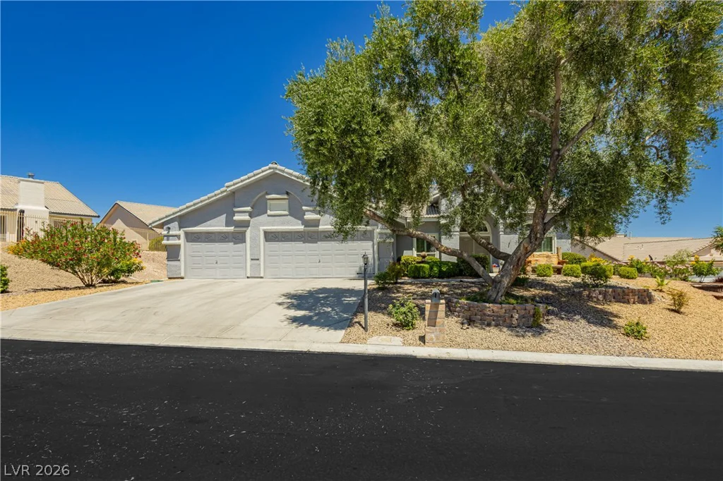 5104 Desert Lily, Las Vegas, NV 89130