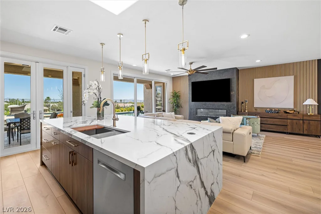 4874 Denaro, Las Vegas, NV 89135