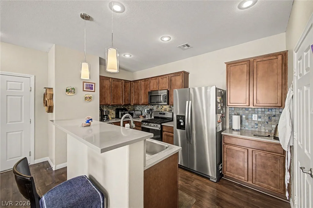 10827 Azure Ocean, Las Vegas, NV 89166