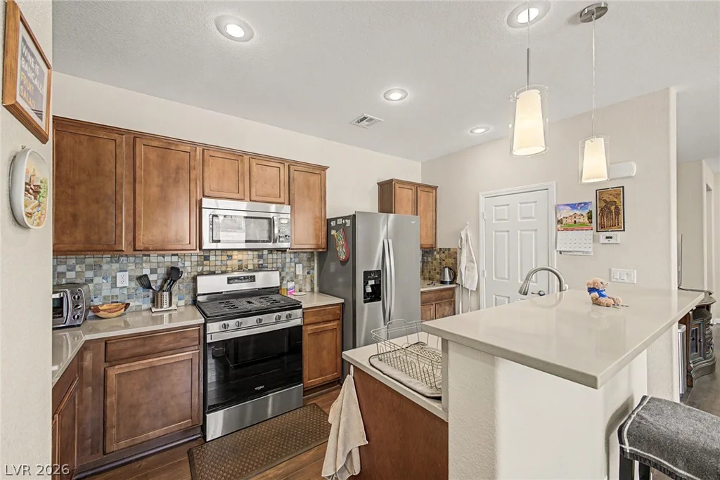 10827 Azure Ocean, Las Vegas, NV 89166