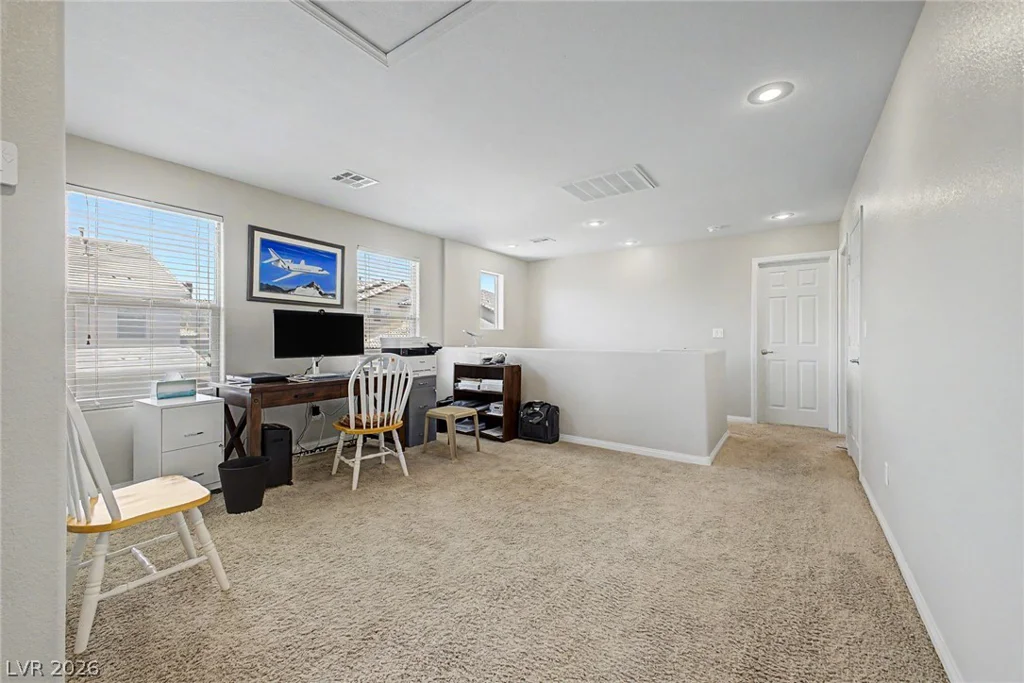10827 Azure Ocean, Las Vegas, NV 89166