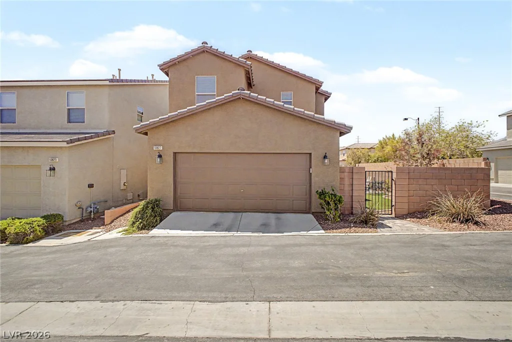 10827 Azure Ocean, Las Vegas, NV 89166