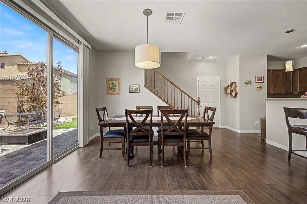 10827 Azure Ocean, Las Vegas, NV 89166