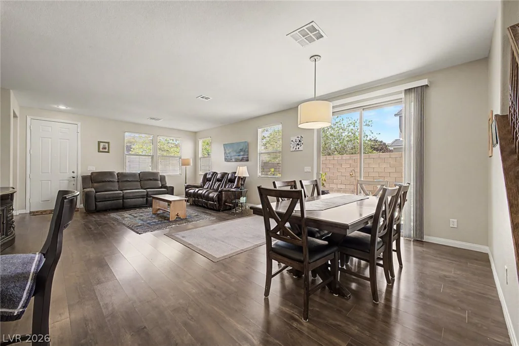 10827 Azure Ocean, Las Vegas, NV 89166