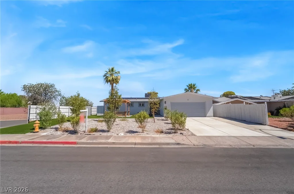 431 Scenic, Henderson, NV 89002