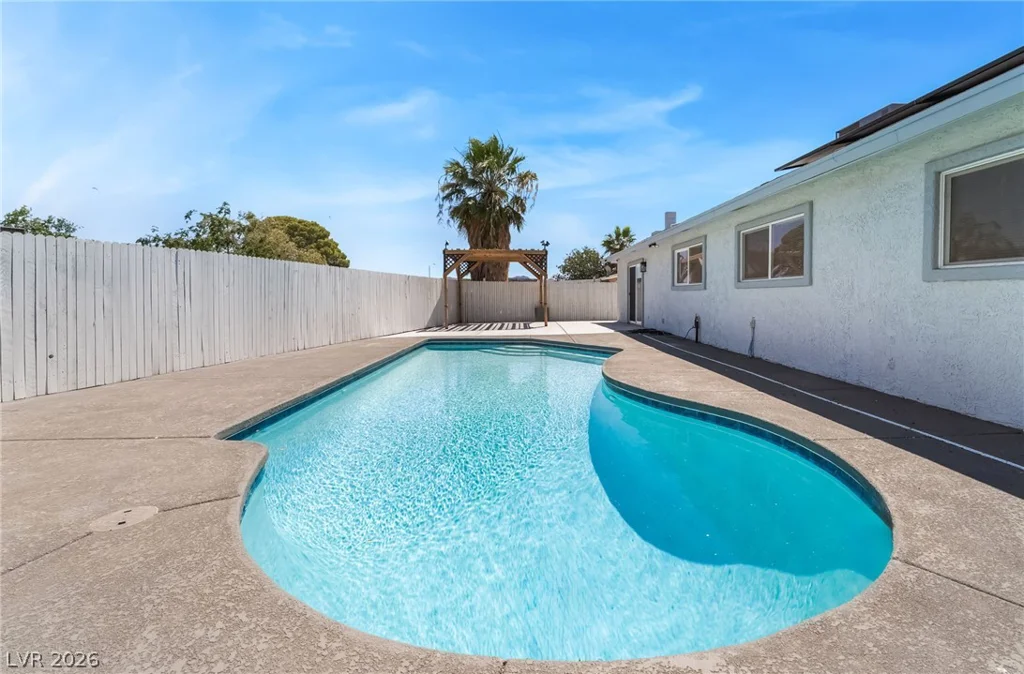 431 Scenic, Henderson, NV 89002