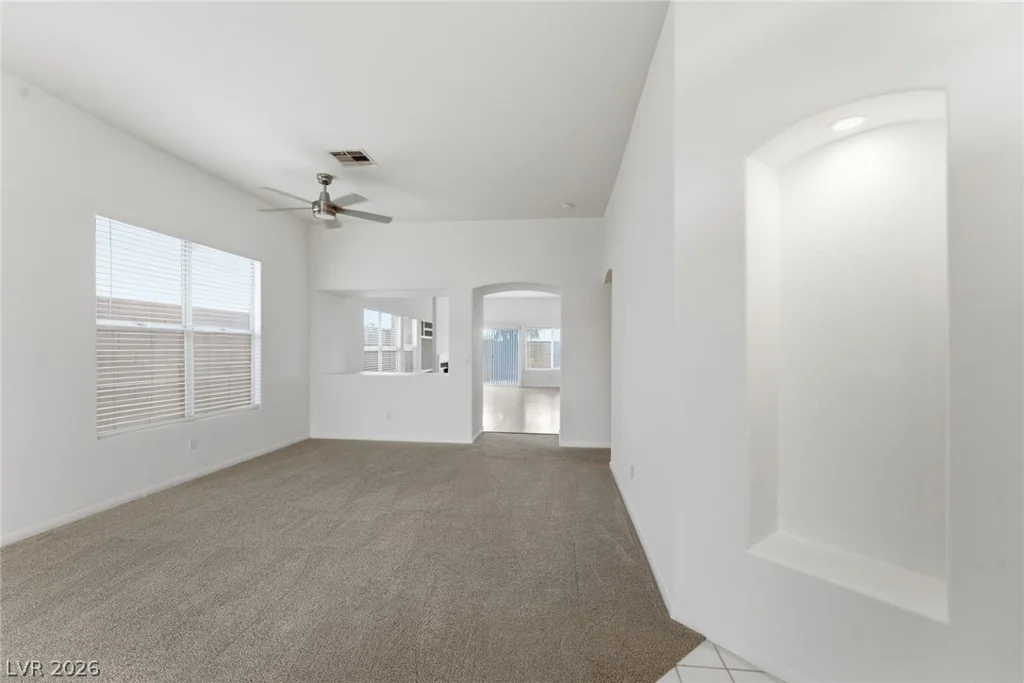 3872 Crest Horn Dr, Las Vegas, NV 89147