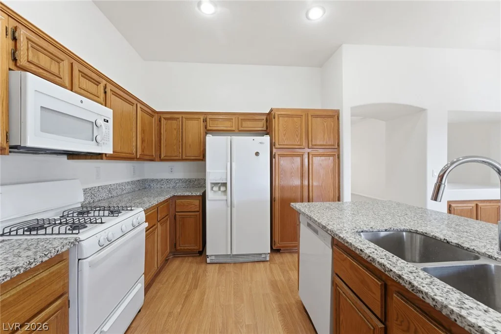 3872 Crest Horn Dr, Las Vegas, NV 89147