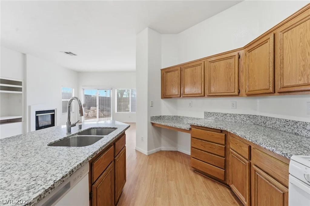 3872 Crest Horn Dr, Las Vegas, NV 89147