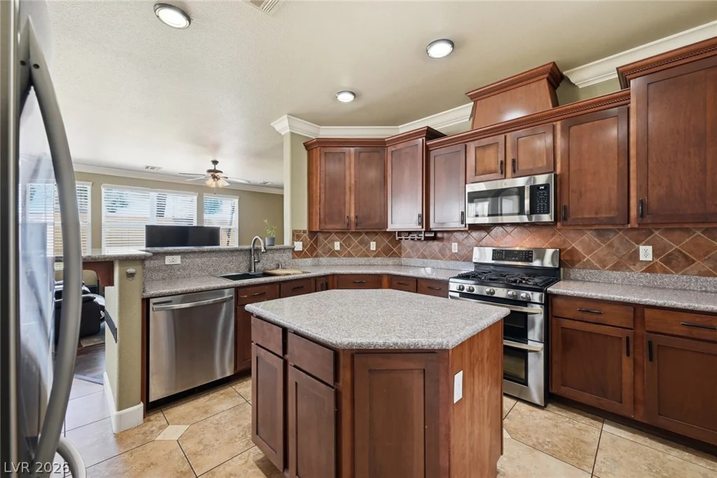 1104 High Altitude, North Las Vegas, NV 89032