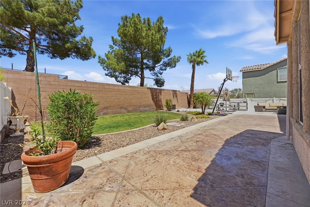 1104 High Altitude, North Las Vegas, NV 89032