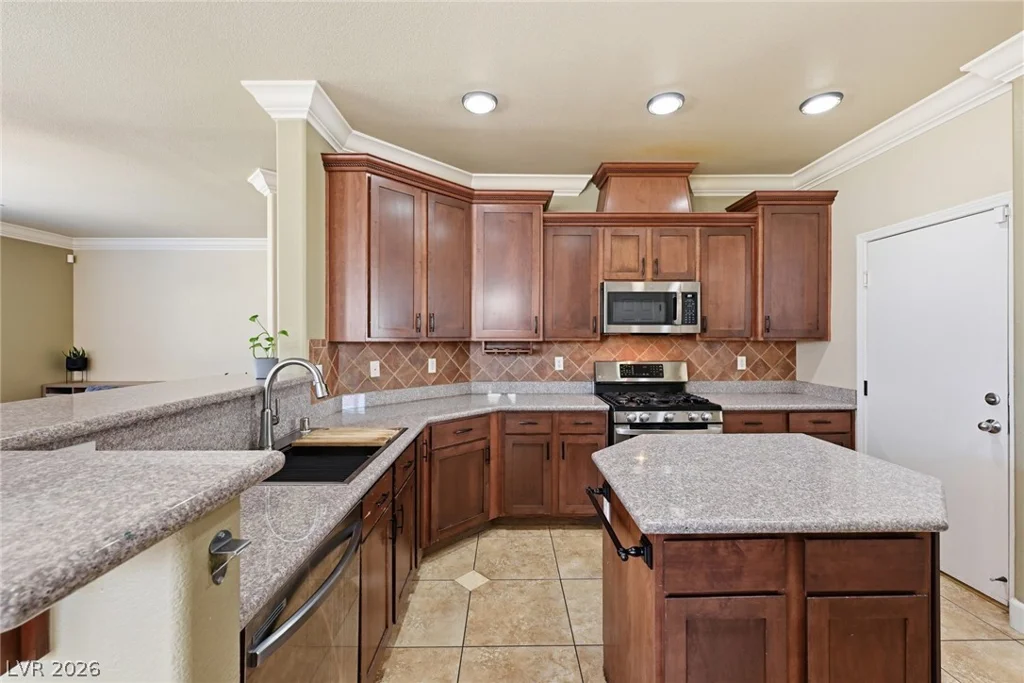 1104 High Altitude, North Las Vegas, NV 89032