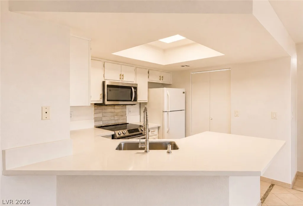8600 Charleston, Las Vegas, NV 89117