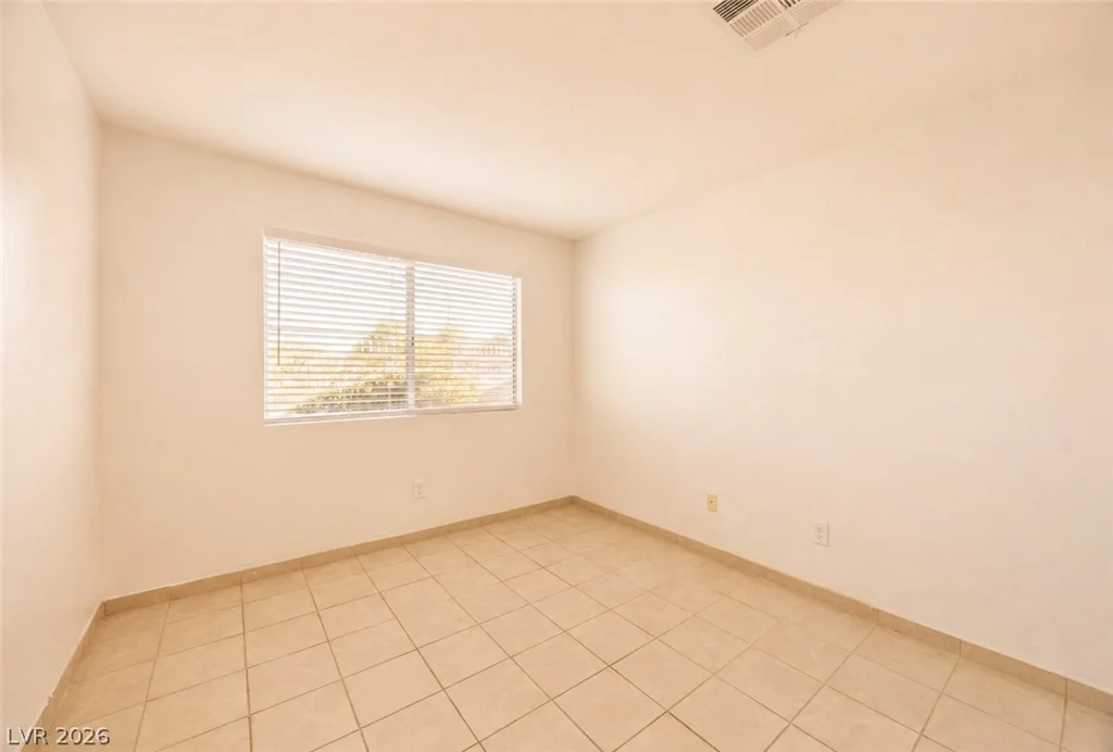 8600 Charleston, Las Vegas, NV 89117