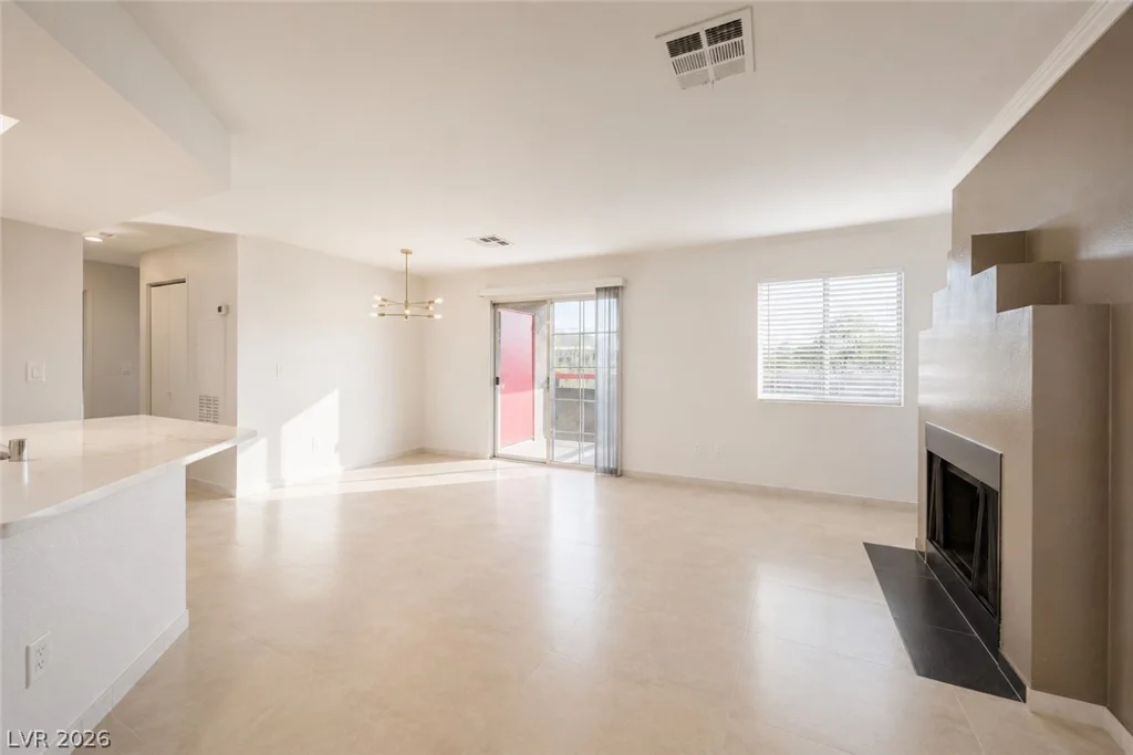 8600 Charleston, Las Vegas, NV 89117
