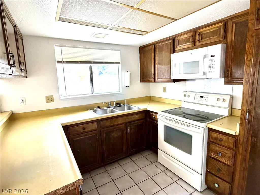 3648 Margarita, Las Vegas, NV 89103