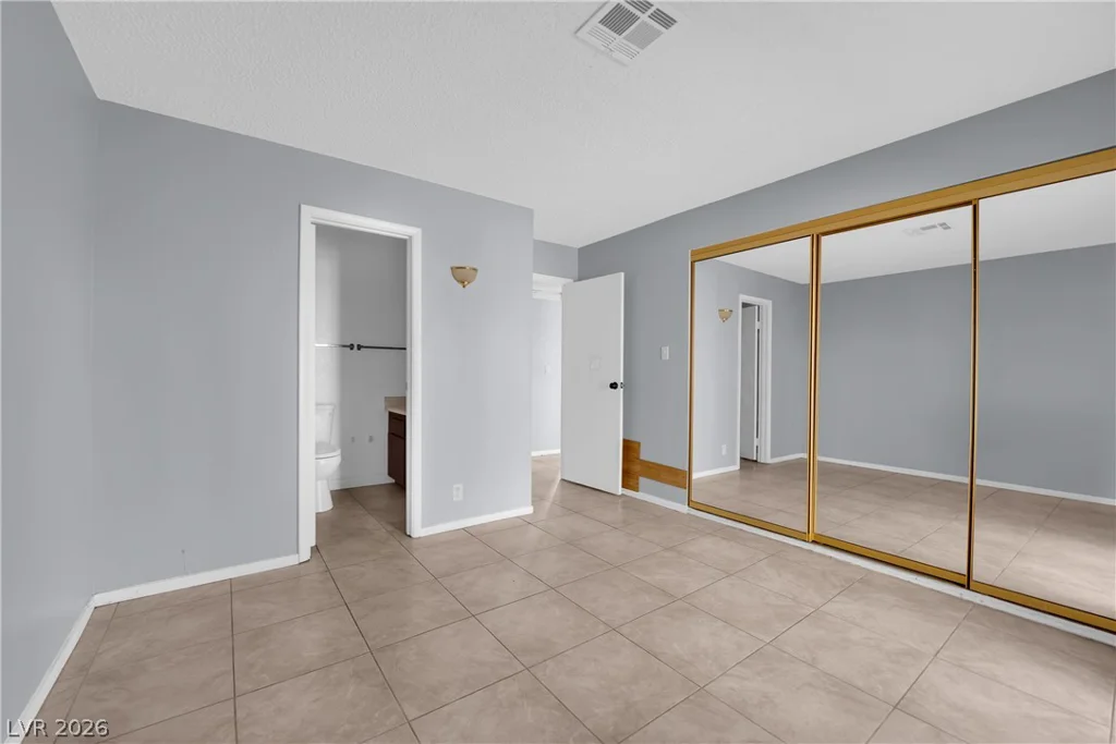 4444 Desert Inn, Las Vegas, NV 89102