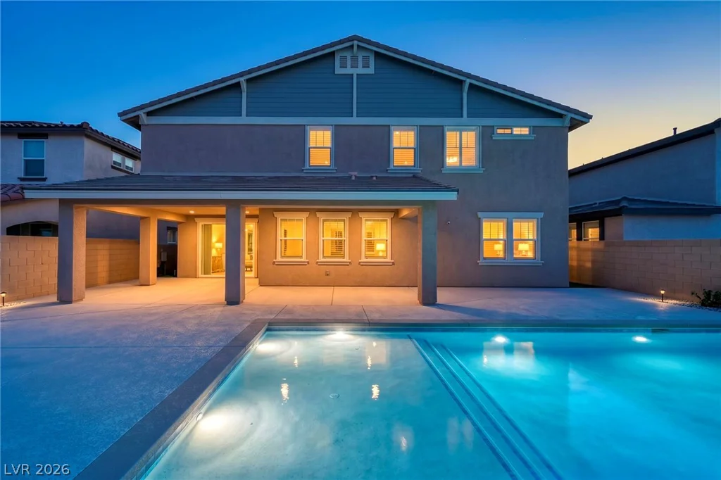 1137 Green Lovebird, Henderson, NV 89011