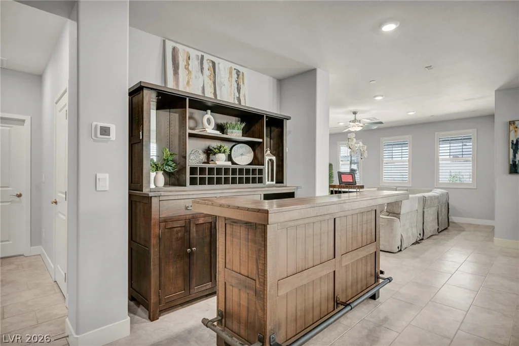 1137 Green Lovebird, Henderson, NV 89011