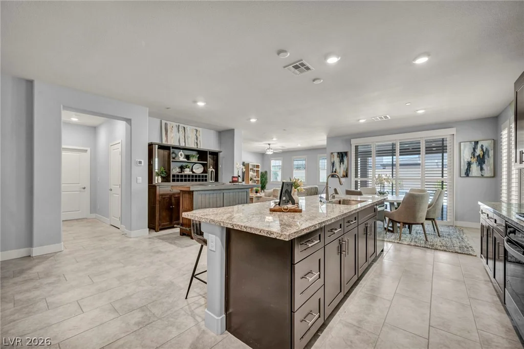 1137 Green Lovebird, Henderson, NV 89011
