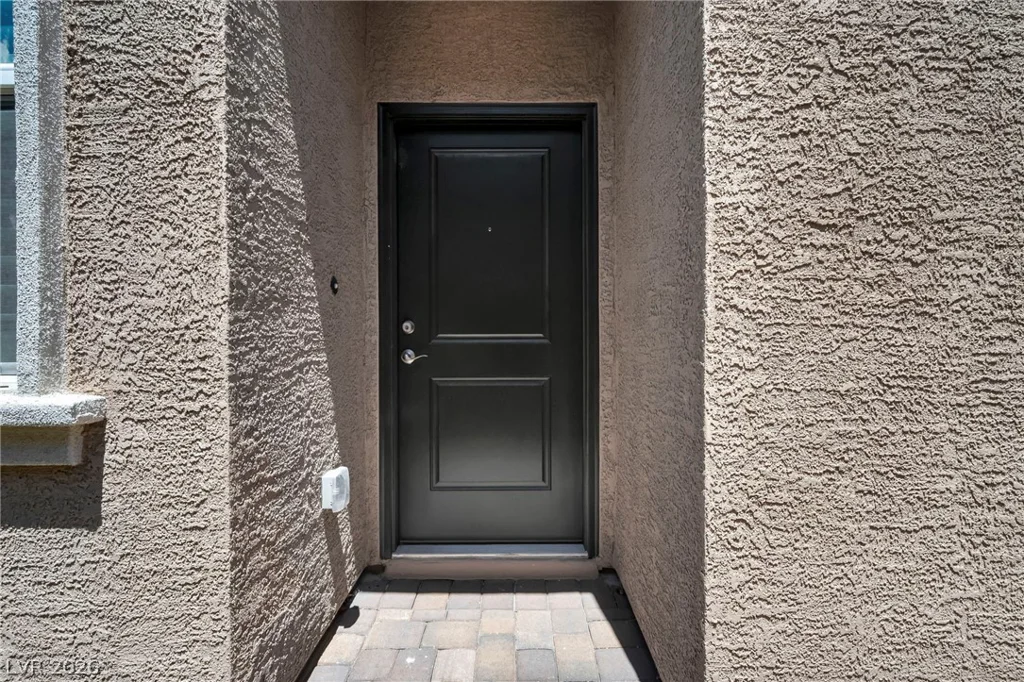 1137 Green Lovebird, Henderson, NV 89011