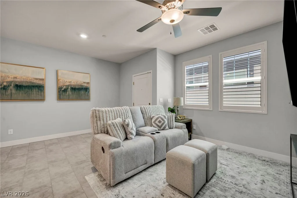1137 Green Lovebird, Henderson, NV 89011